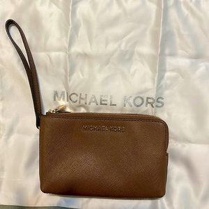 Michael Kors Wristlet